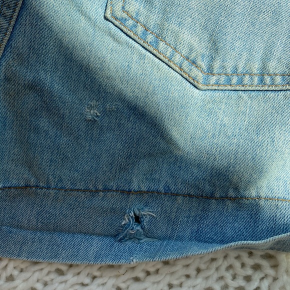 Denim staple shorts w30(76cm) a few harmless holes - Picture 5 of 10